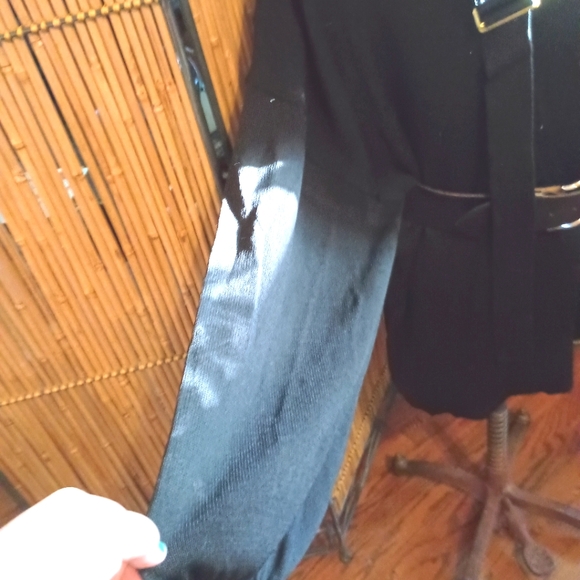 Lucys Whims The Drop V neck Buckle Slouchy Knit with Thumb holes & Cut Outs 3X - Picture 8 of 8